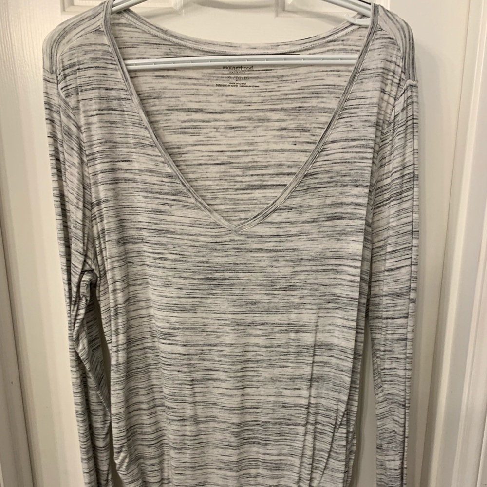 Maternity long sleeve